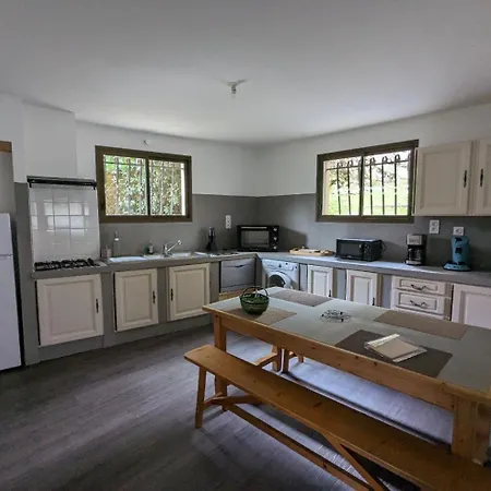 Reflets De Montagnes * Tarascon-sur-Ariège