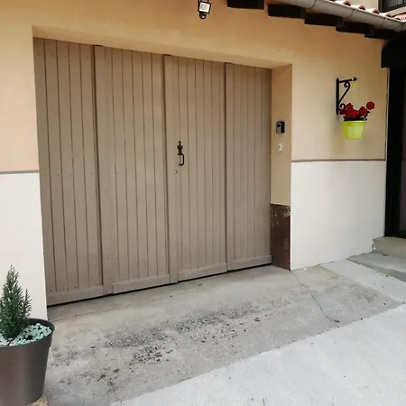 Reflets De Montagnes