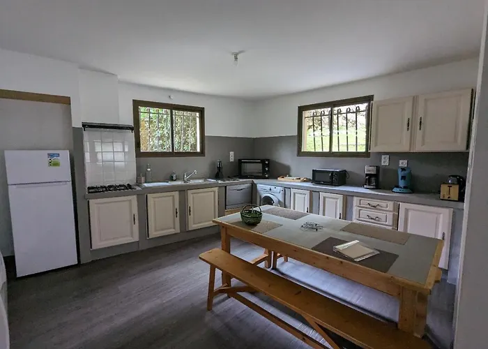 Reflets De Montagnes * Tarascon-sur-Ariège